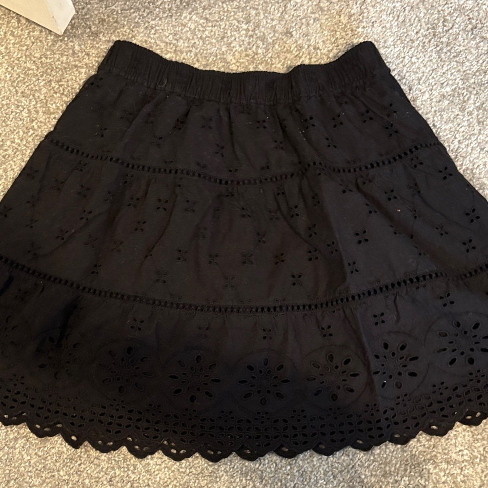 LOFT Black A-Line Eyelet Skirt